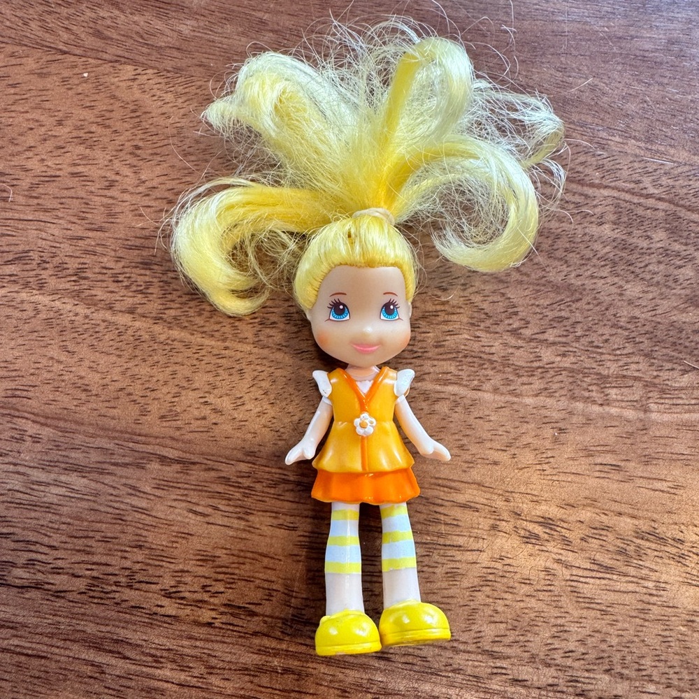 Strawberry Shortcake Lemon Meringue Doll (2008)
